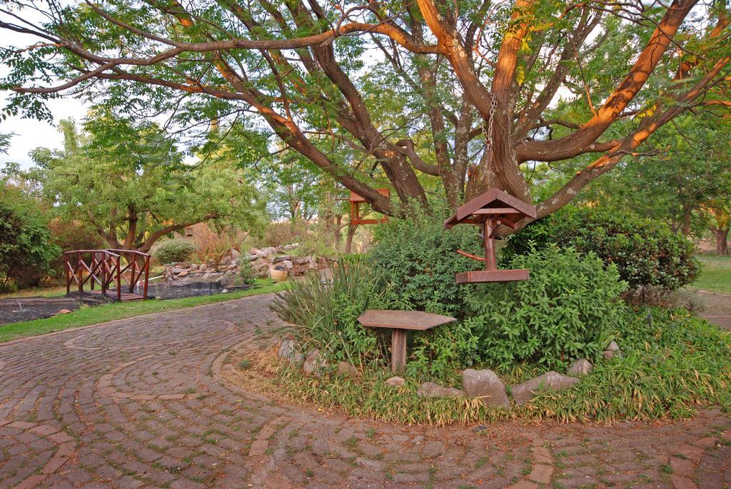 Hoopoe Haven Guest House Chartwell エクステリア 写真
